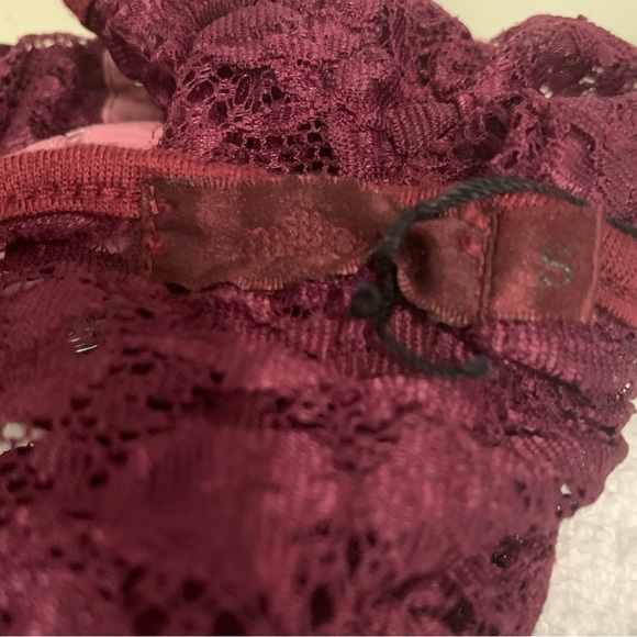 LF Millau Maroon Lace Sheer Crop Tank NWT - Picture 5 of 9